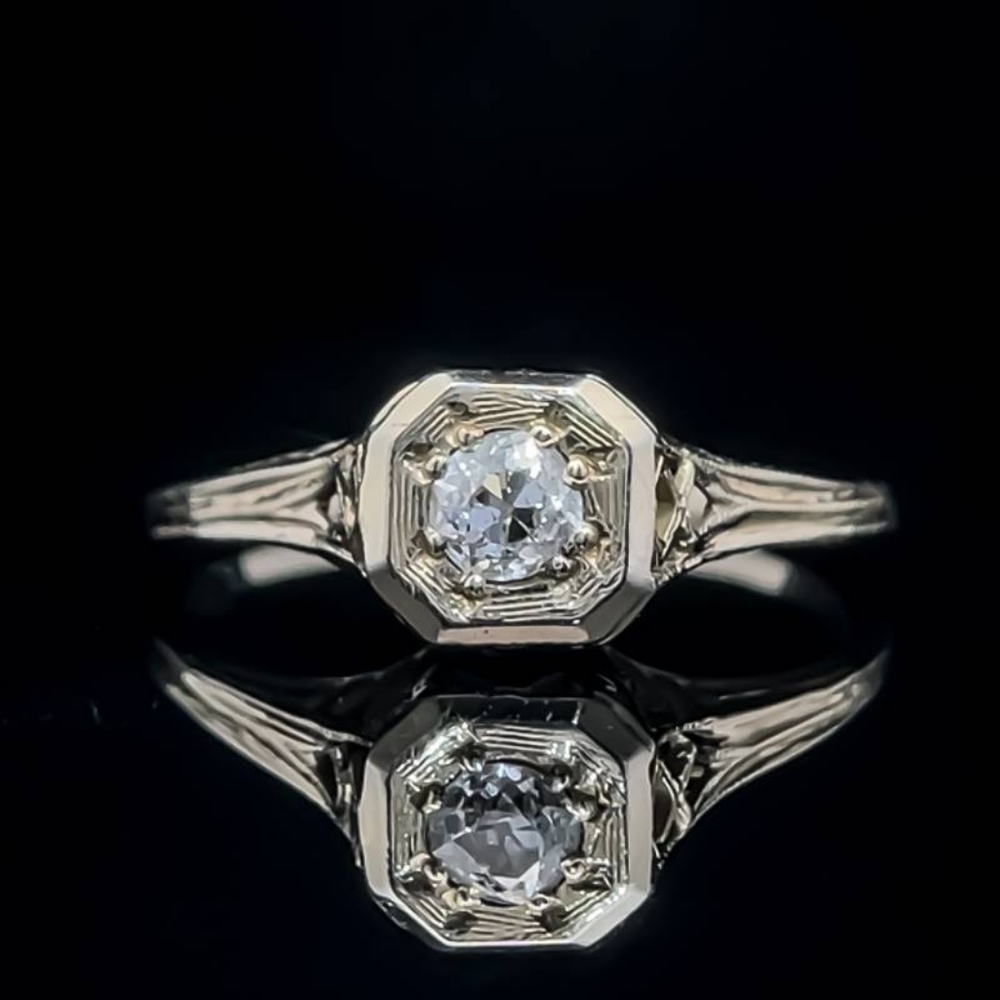 18k white gold geometric diamond ring